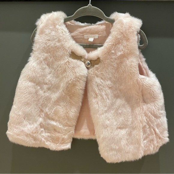 Chloe faux fur vest